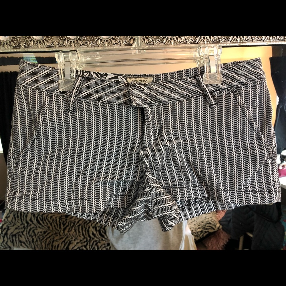 Volcome shorts